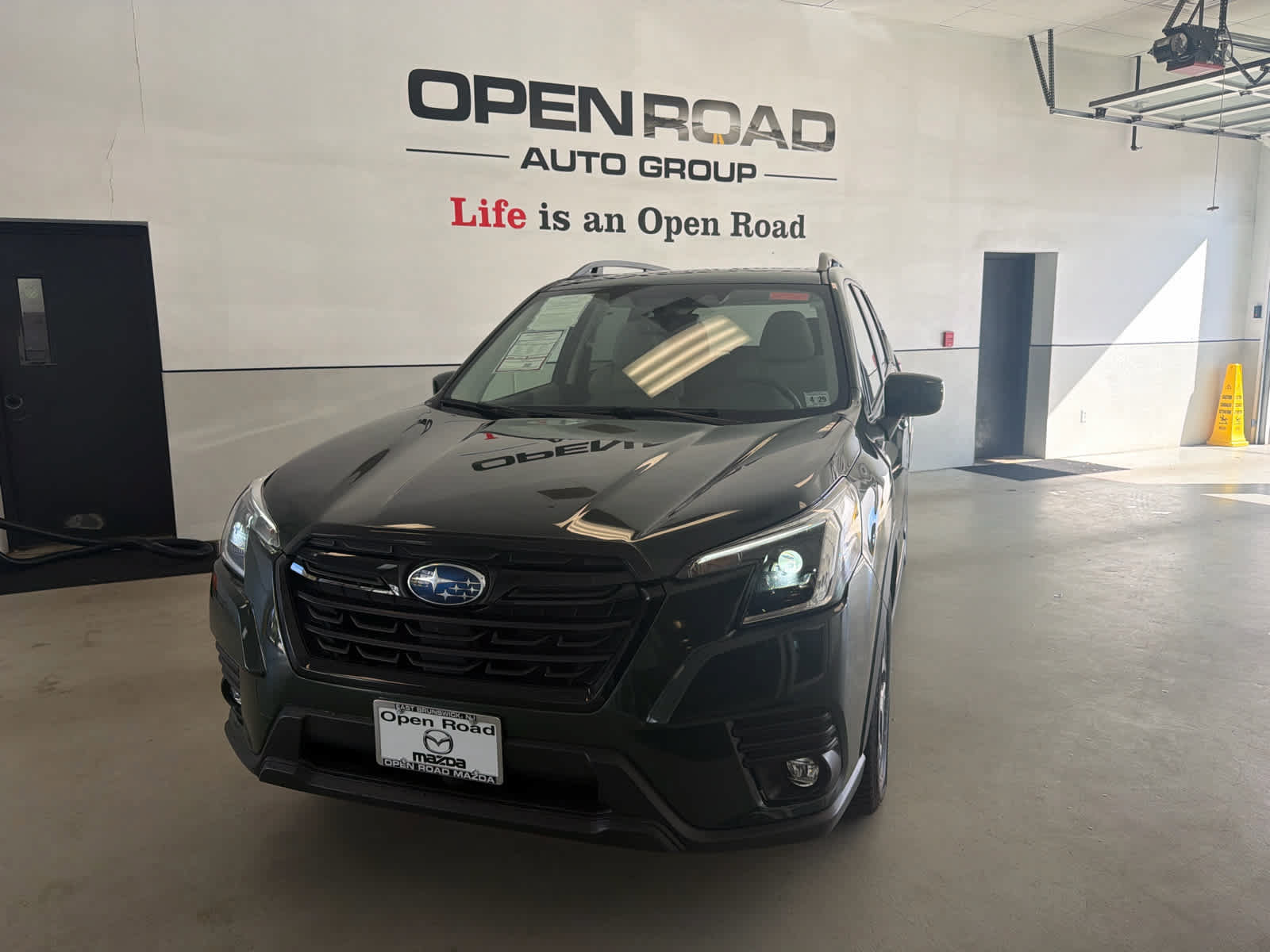 Used 2024 Subaru Forester Premium AWD/4WD image 34