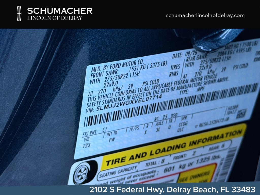 New 2027 Lincoln Navigator Reserve RWD image 11