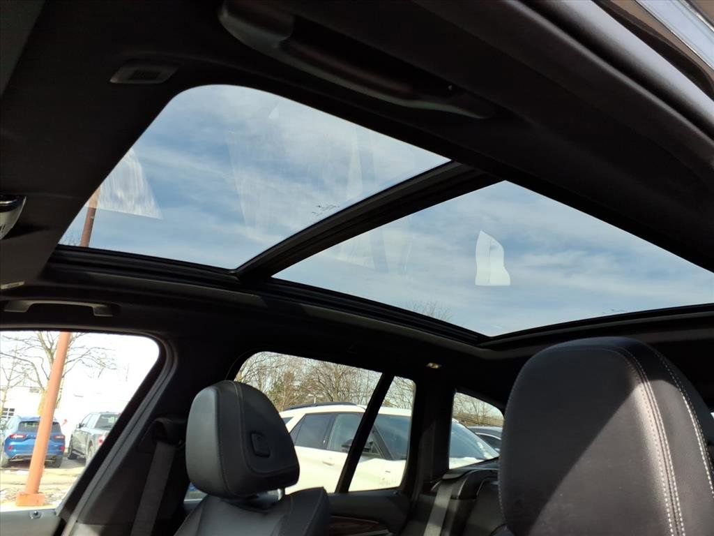 Used 2024 BMW X3 xDrive30i image 11