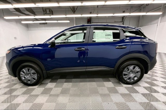 New 2027 Nissan Kicks S FWD image 18
