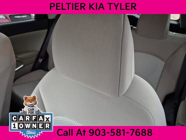 Certified 2025 Kia Soul LX w/ LX Technology Package FWD image 20