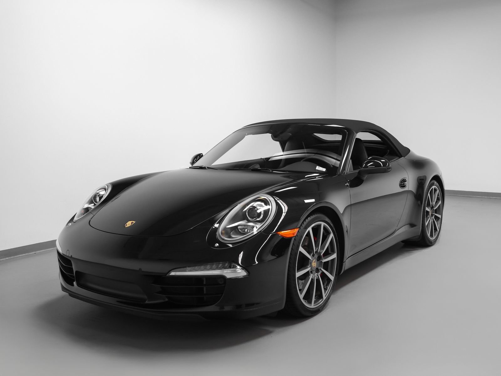 Certified 2015 Porsche 911 Carrera S RWD image 8