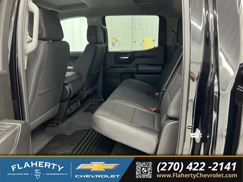 New 2026 Chevrolet Silverado 1500 Custom Trail Boss w/ LPO, Dark Essentials Package AWD/4WD image 11