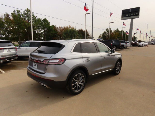 Certified 2022 Lincoln Nautilus Reserve w/ Luxury Package image 9