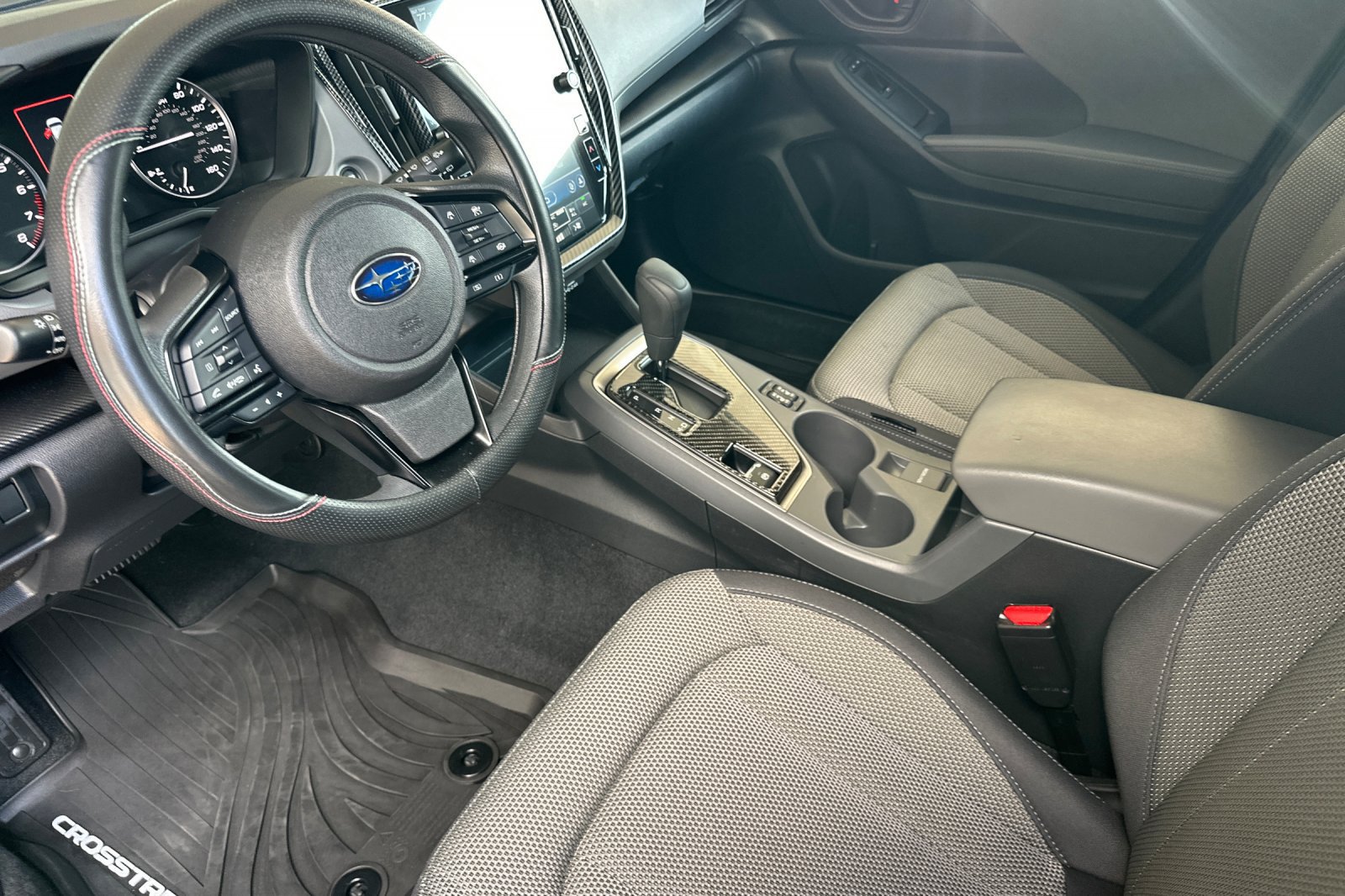Used 2024 Subaru Crosstrek 2.0i Premium AWD/4WD image 7