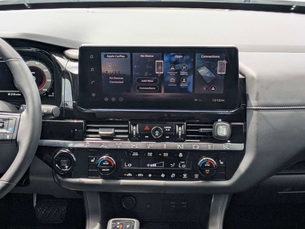 Used 2026 Nissan Pathfinder SL FWD image 18