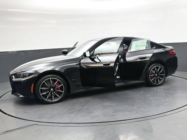 New 2026 BMW i4 eDrive40 w/ M Sport Package RWD image 39