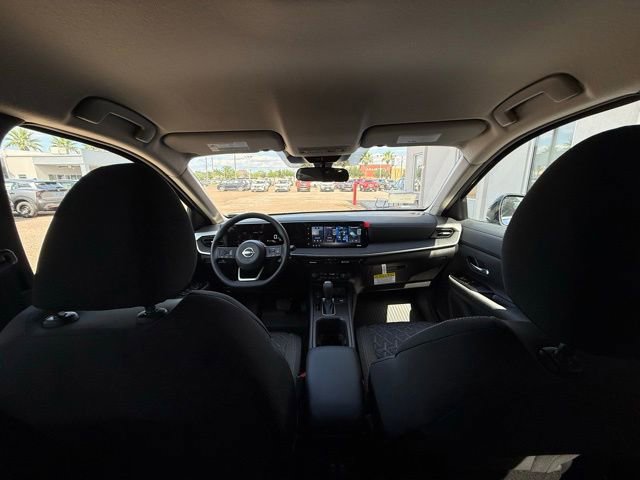 New 2026 Nissan Kicks SV w/ Charging Package FWD image 25