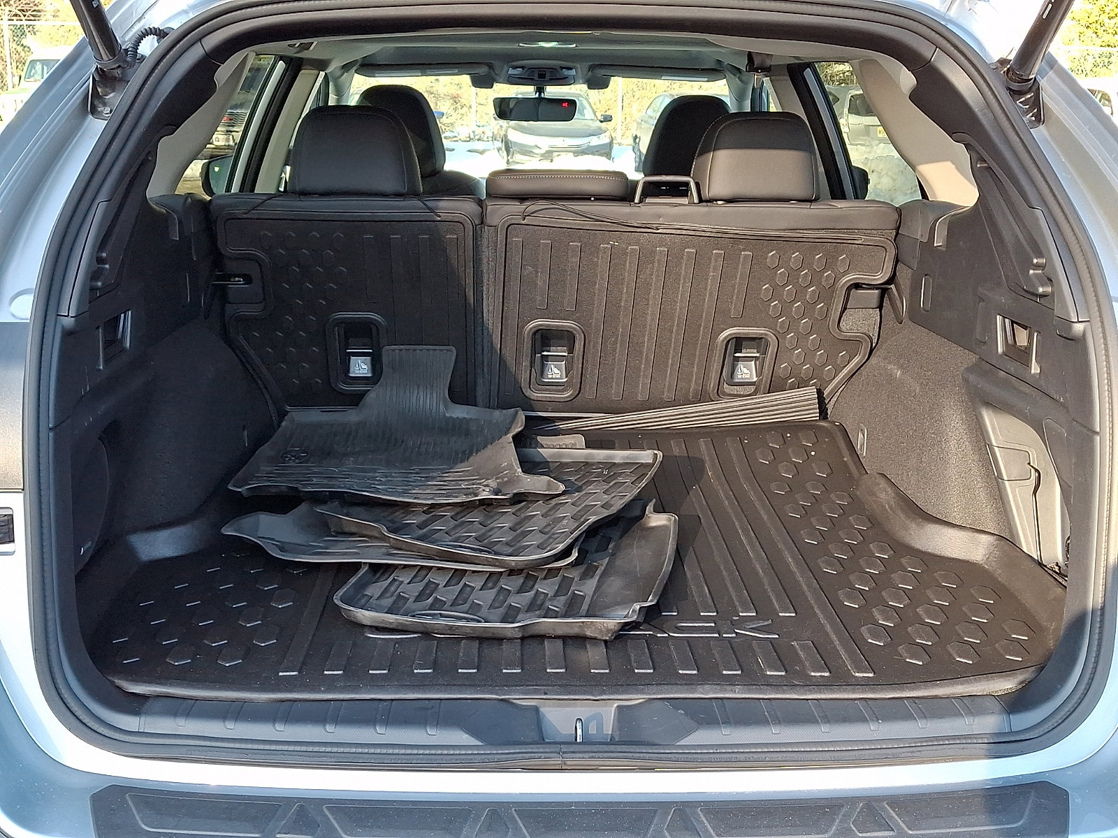 Used 2022 Subaru Outback Limited image 27