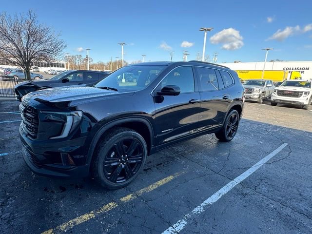 Used 2024 GMC Acadia Elevation w/ Black Edition image 5