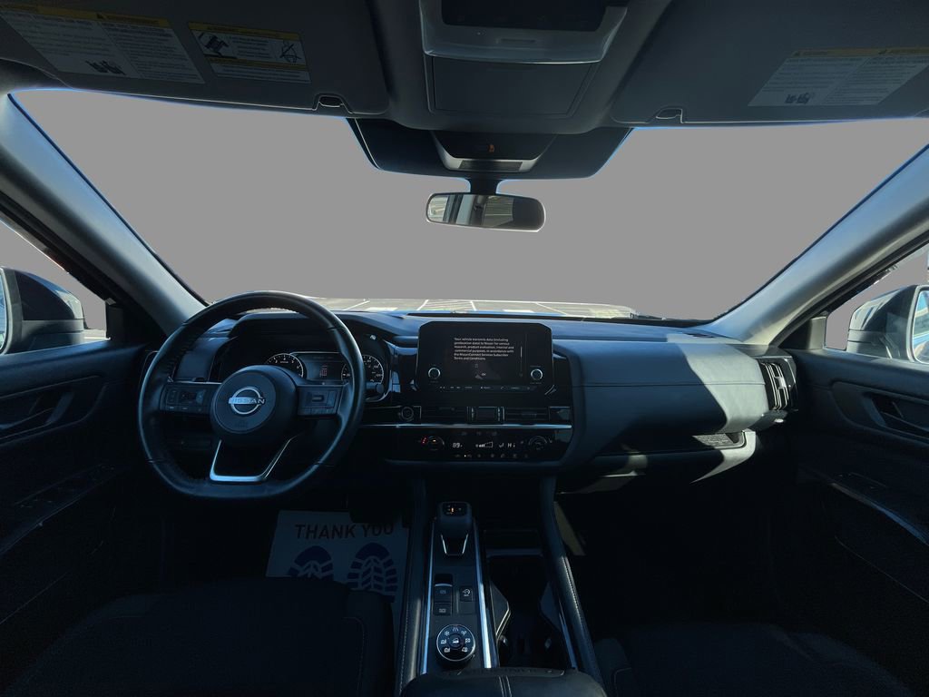 Used 2024 Nissan Pathfinder SV image 20