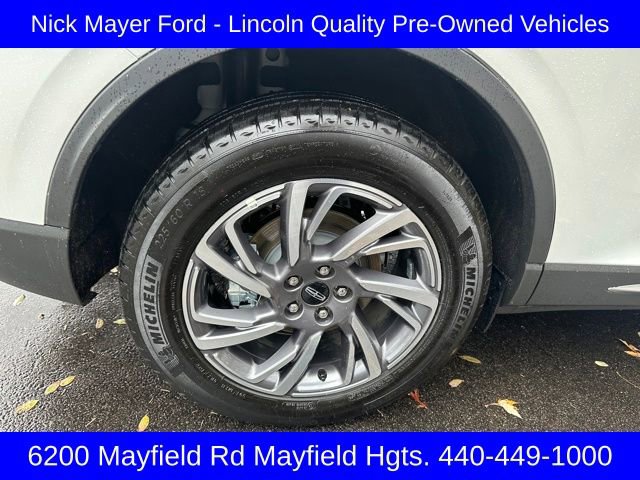 Used 2025 Lincoln Corsair AWD w/ Equipment Group 101A image 30