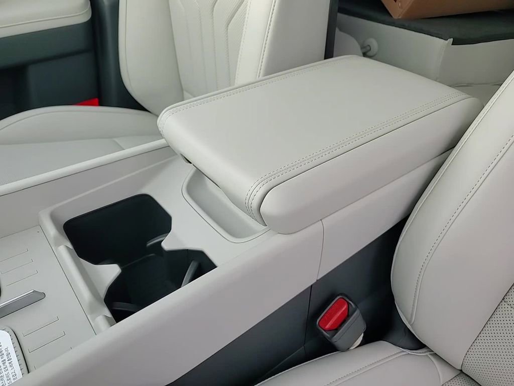 New 2026 Hyundai Santa Fe SEL image 21