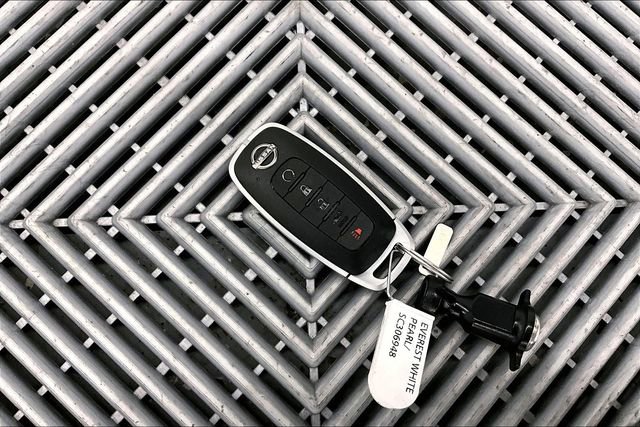 New 2025 Nissan Pathfinder Platinum w/ Lighting Package (N93) AWD/4WD image 13