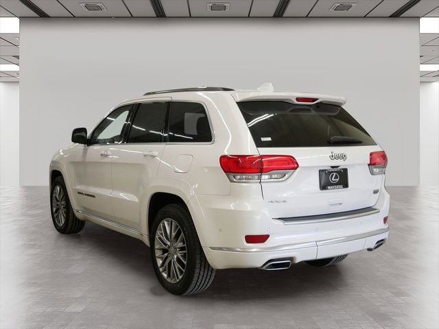 Used 2017 Jeep Grand Cherokee Summit w/ Platinum Series Group AWD/4WD image 4