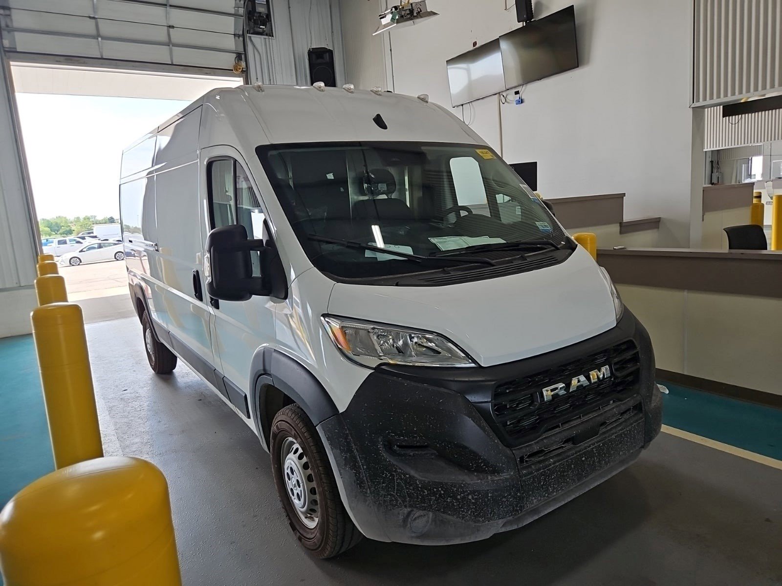 Used 2025 RAM ProMaster 2500 image 2