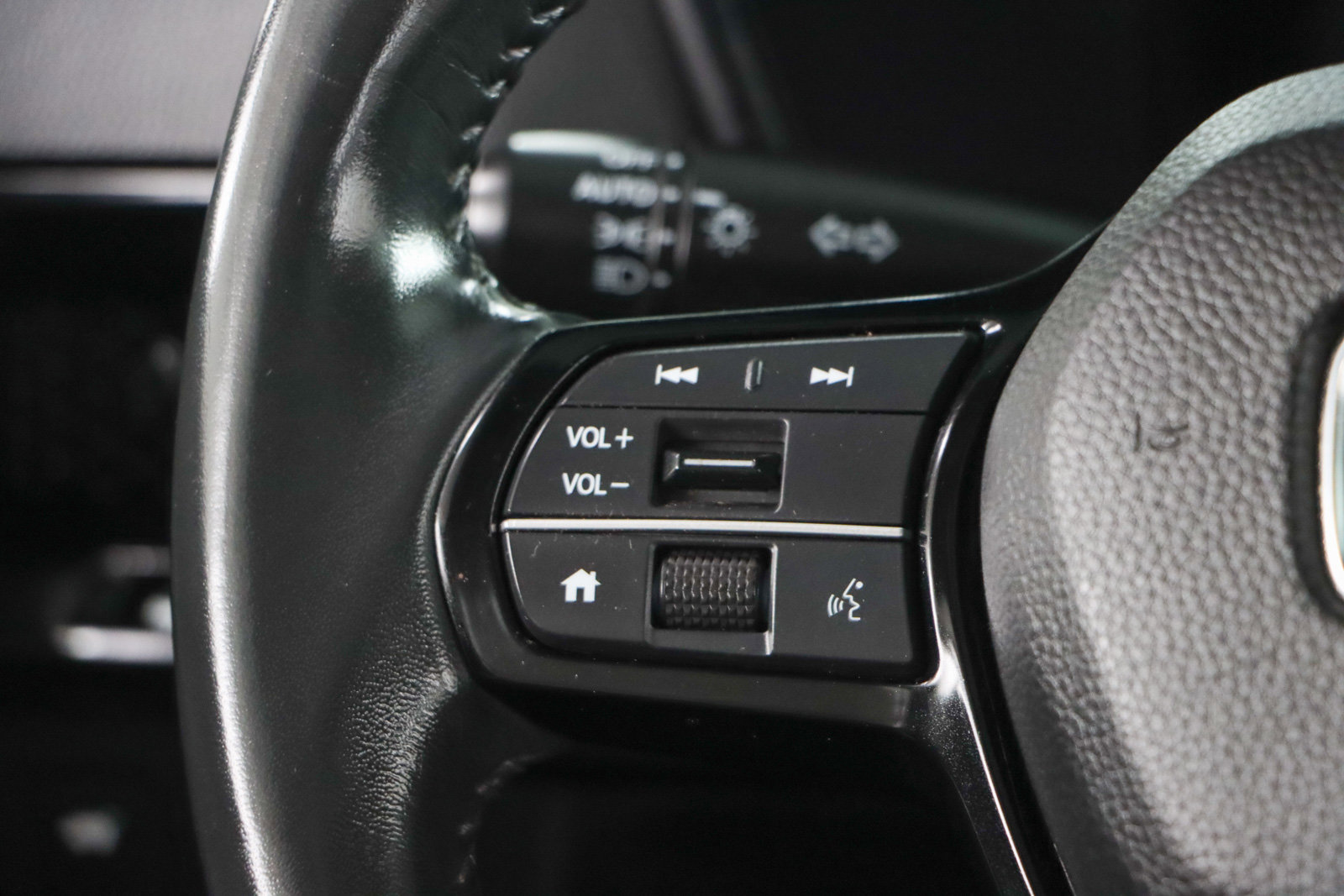 Used 2023 Honda CR-V EX-L image 13