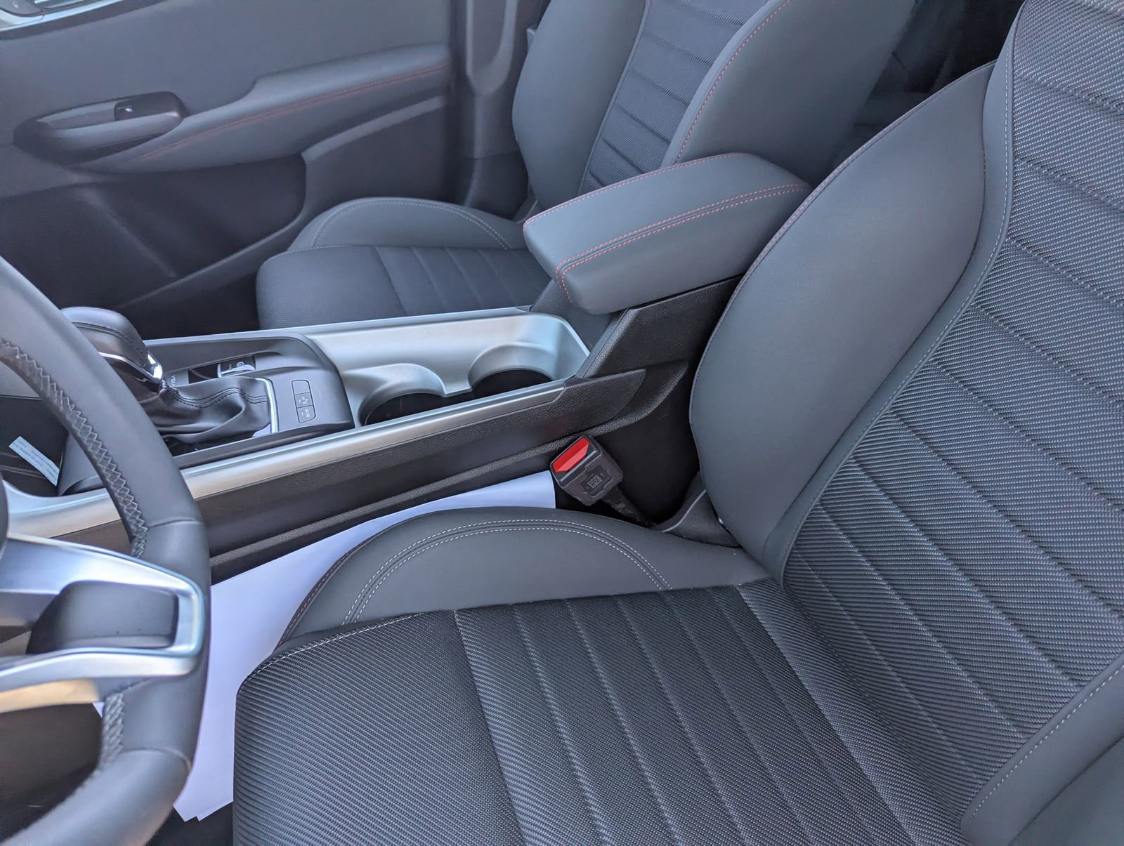 Used 2024 Dodge Hornet R/T w/ R/T Blacktop Package image 19