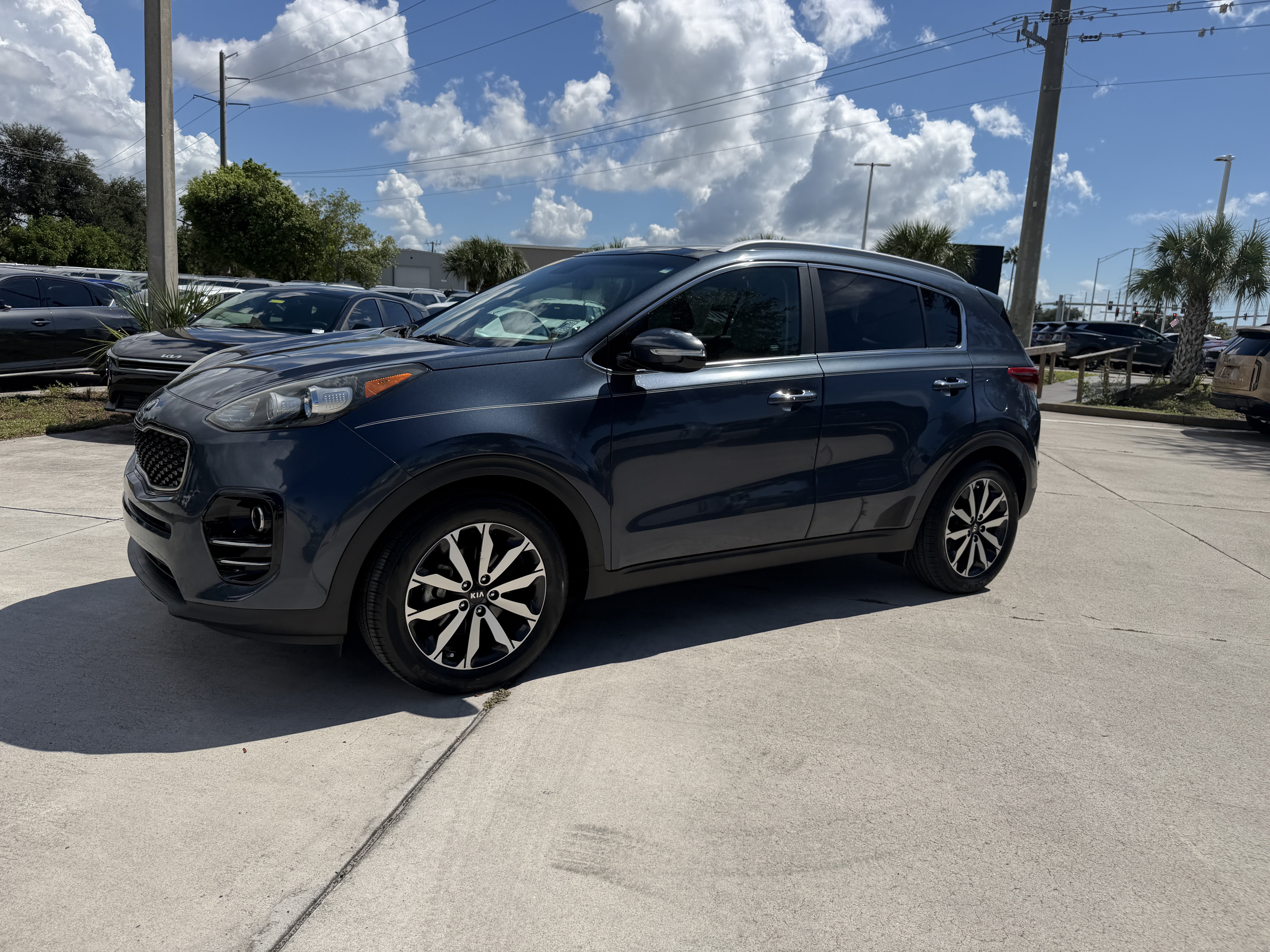 Used 2017 Kia Sportage EX w/ EX Premium Package FWD image 8