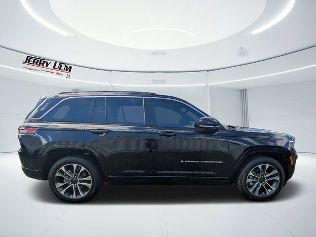 New 2025 Jeep Grand Cherokee Overland w/ Adv Protech Group III image 2