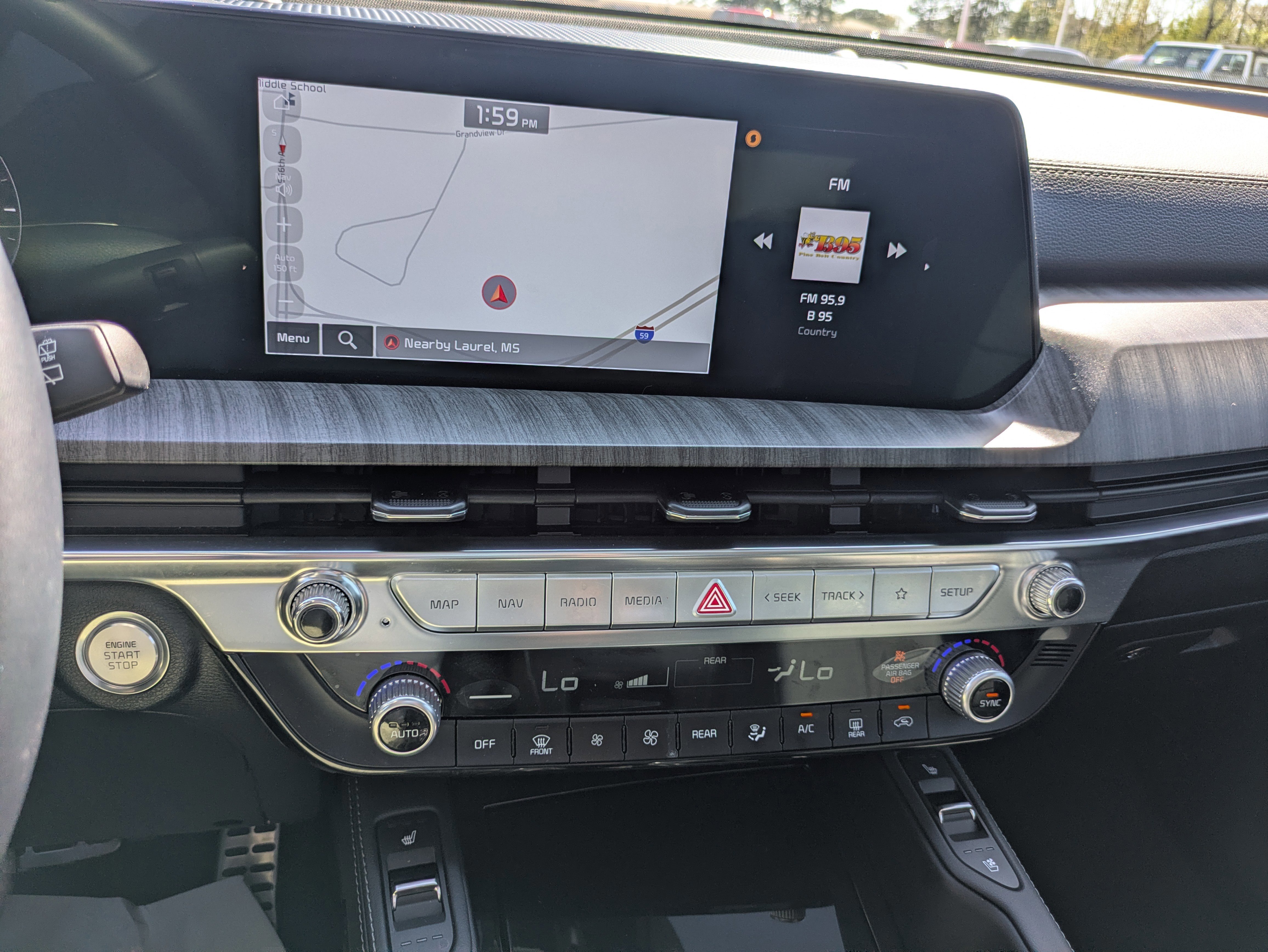 Used 2025 Kia Telluride SX image 18