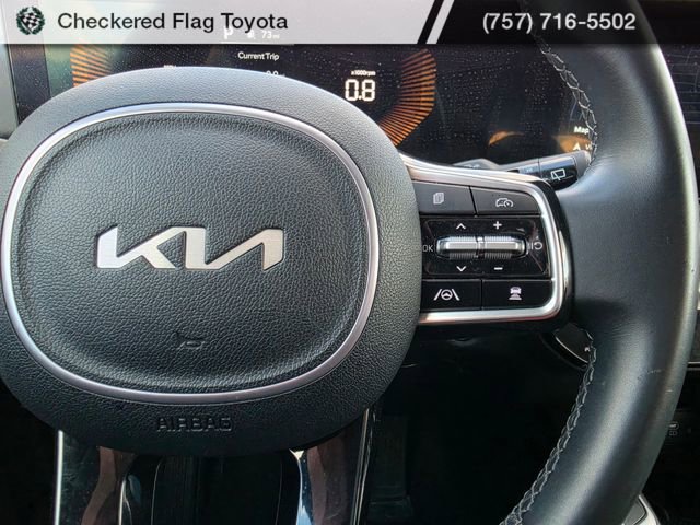 Used 2024 Kia Sorento S image 14