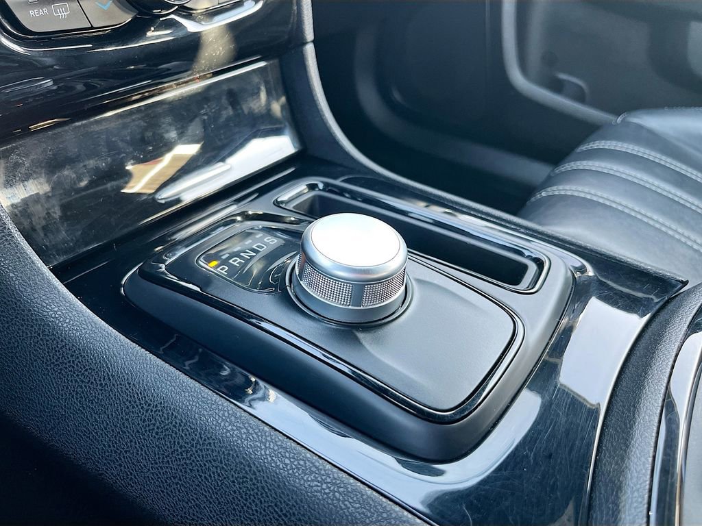 Used 2021 Chrysler 300 S image 16