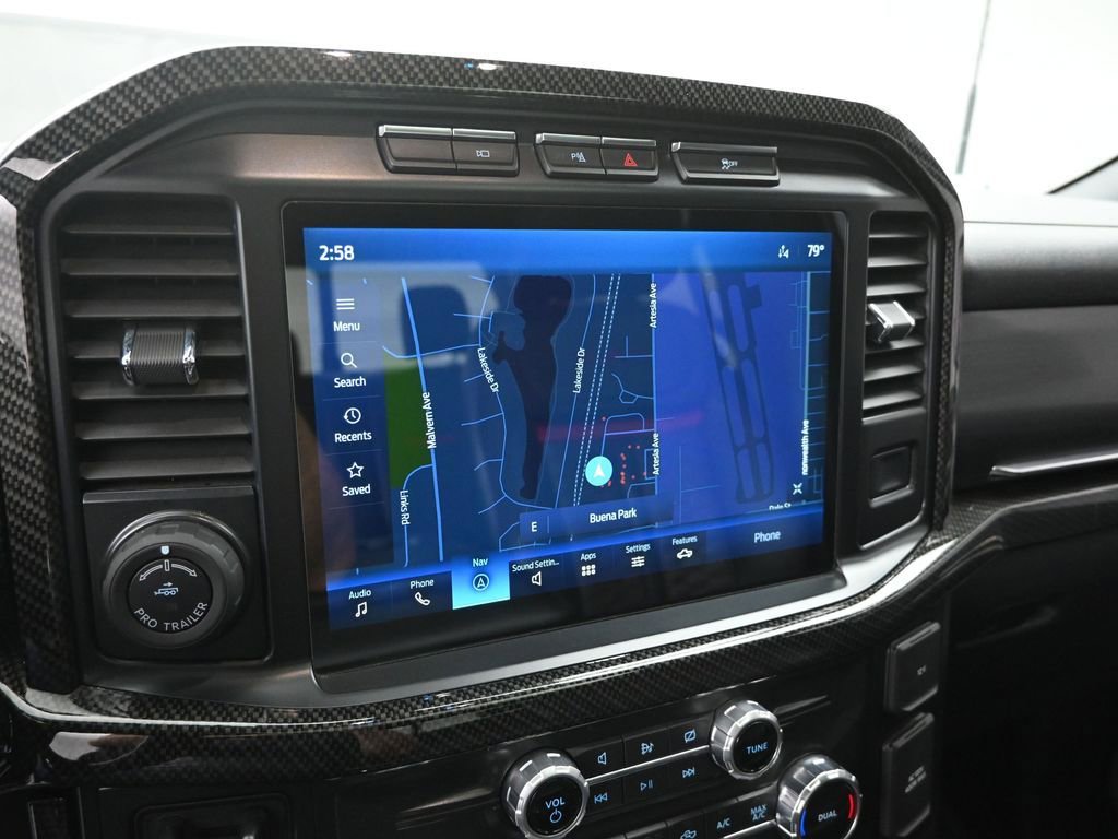 Used 2022 Ford F150 Lariat w/ Equipment Group 502A High image 18