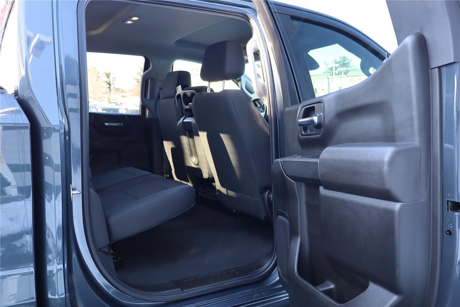 Used 2022 Chevrolet Silverado 1500 Custom Trail Boss w/ Safety Confidence Package image 31