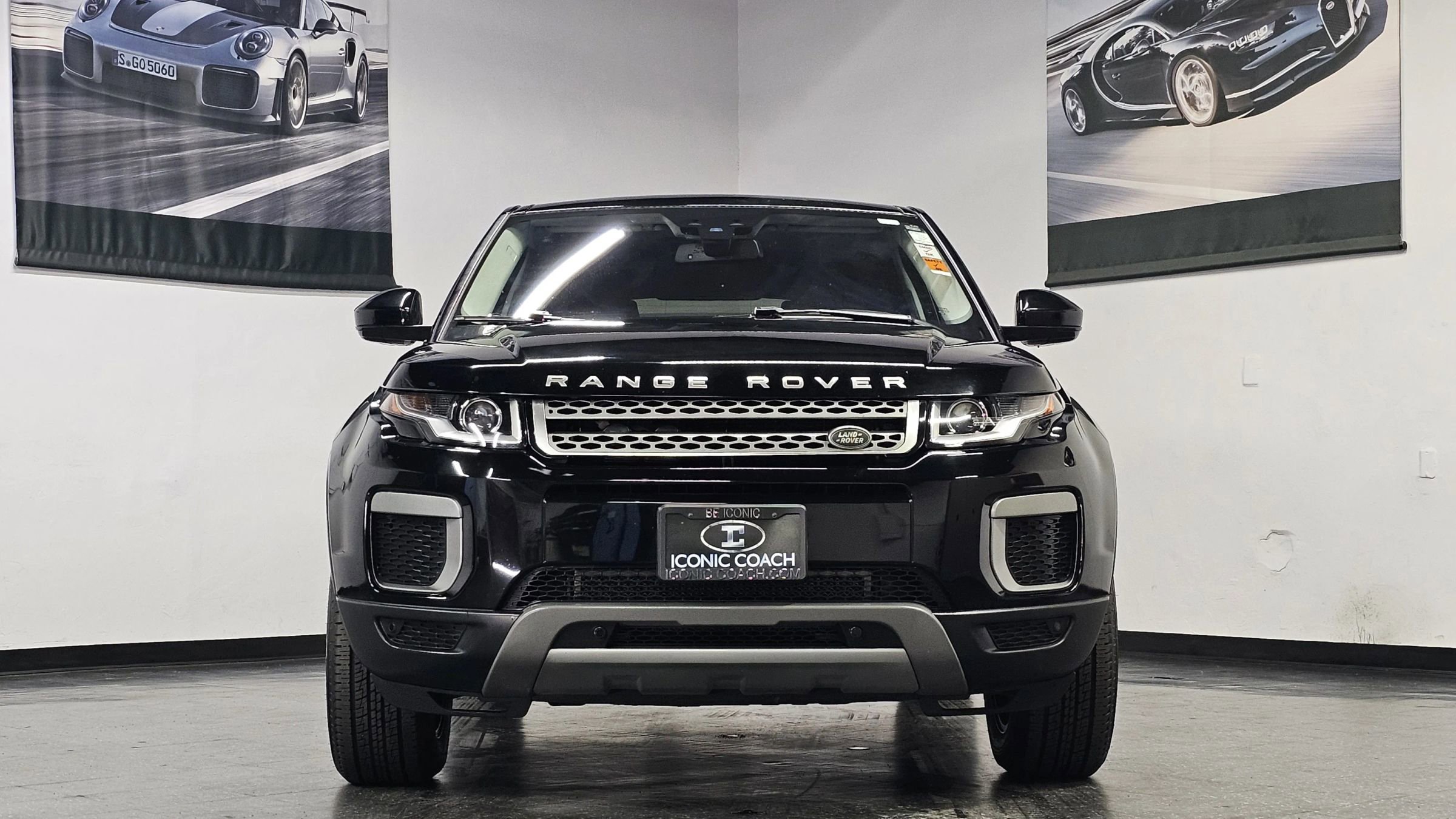 Used 2017 Land Rover Range Rover Evoque SE AWD/4WD image 5