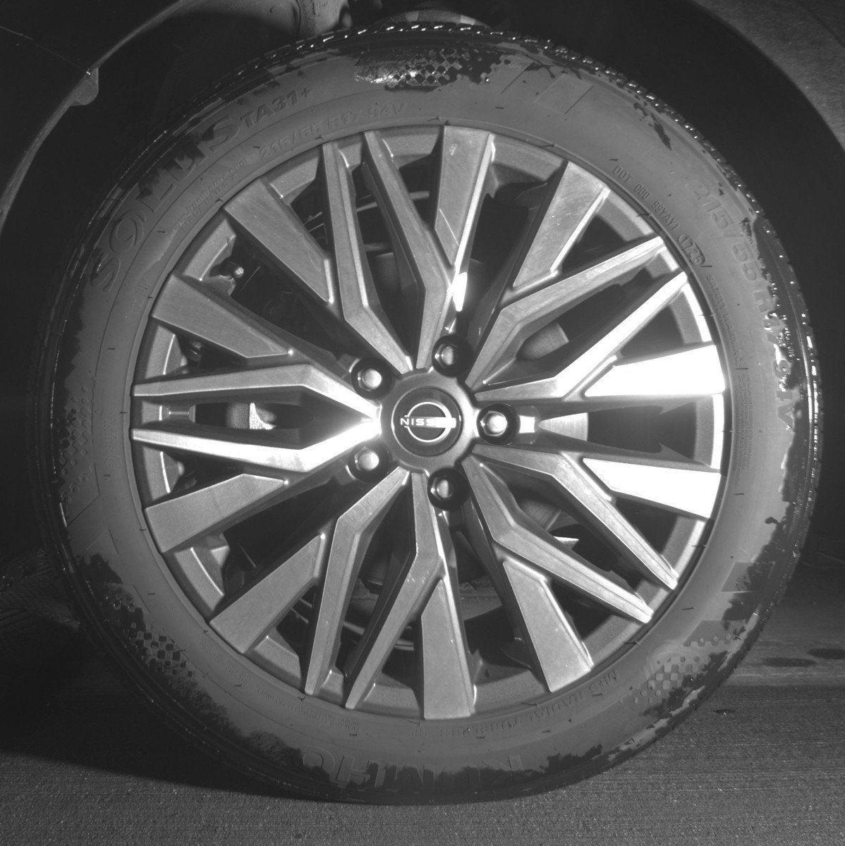 Used 2025 Nissan Altima 2.5 SV image 12