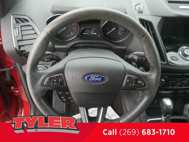 Used 2017 Ford Escape Titanium AWD/4WD image 29
