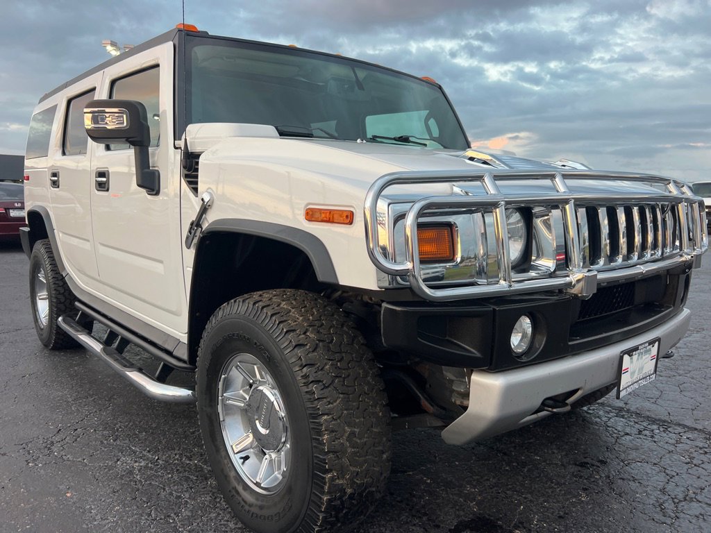Used 2009 HUMMER H2 image 1