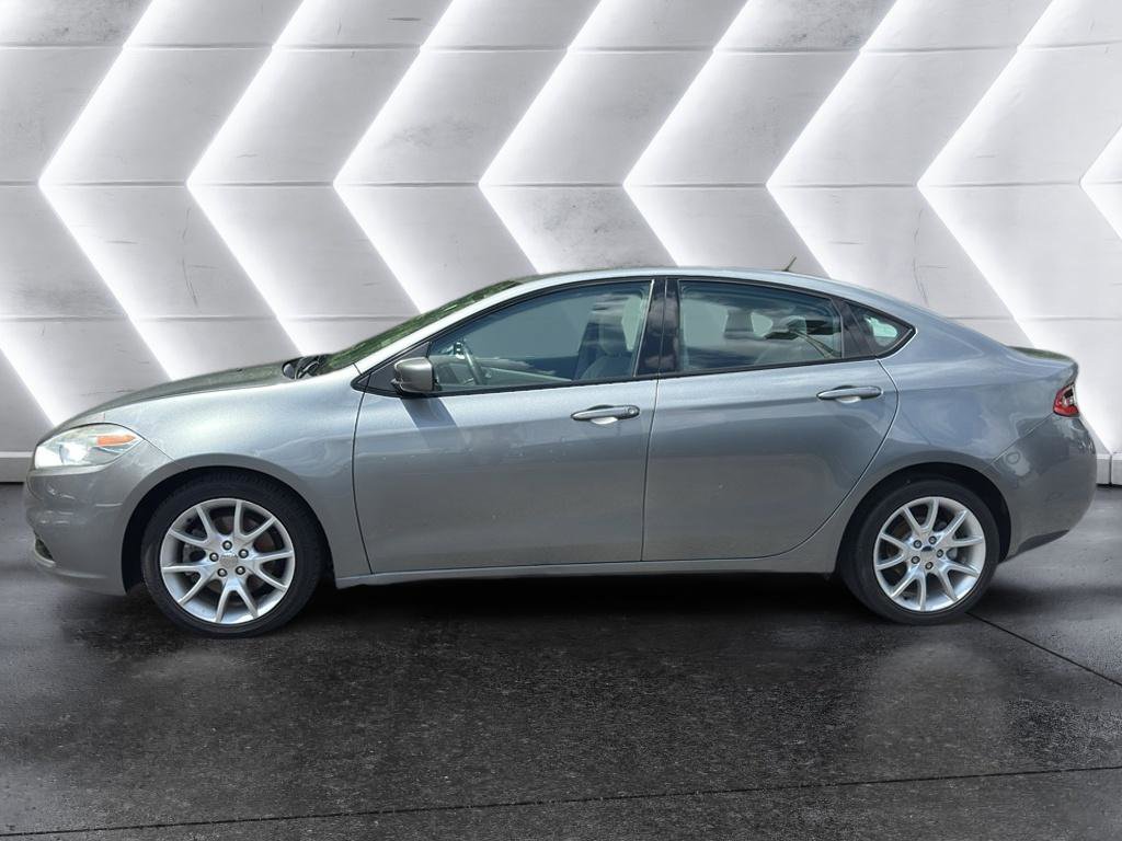 Used 2013 Dodge Dart SXT w/ Popular Equipment Group image 6