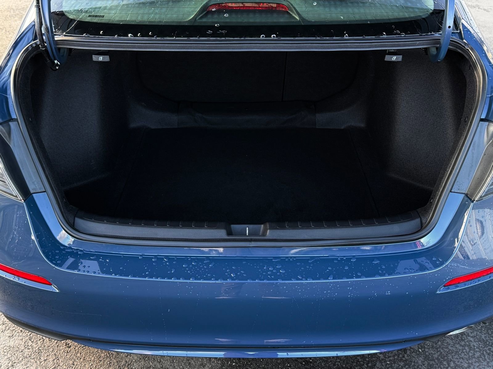 Certified 2025 Honda Civic Sport image 24