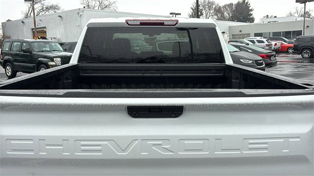 Used 2022 Chevrolet Silverado 1500 LT image 33