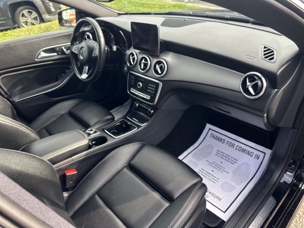Used 2019 Mercedes-Benz CLA 250 4MATIC image 21