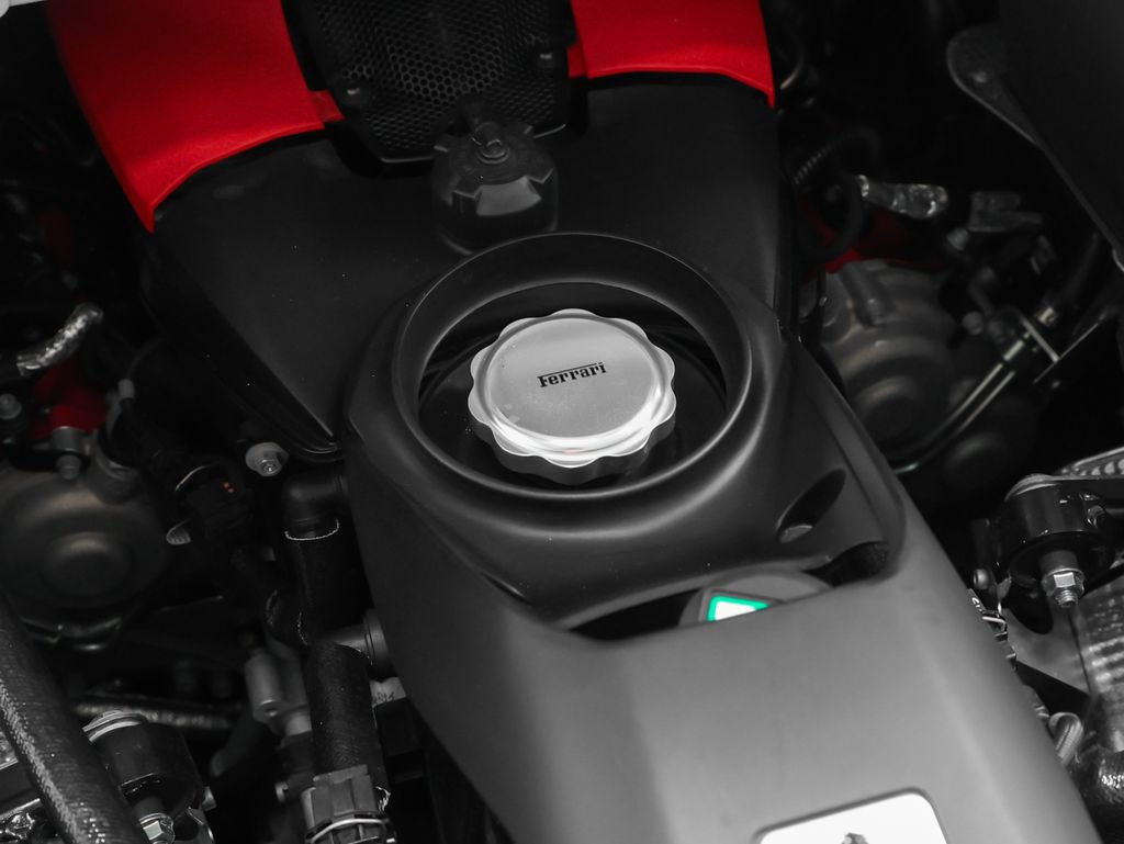 Certified 2022 Ferrari F8 Tributo RWD image 52