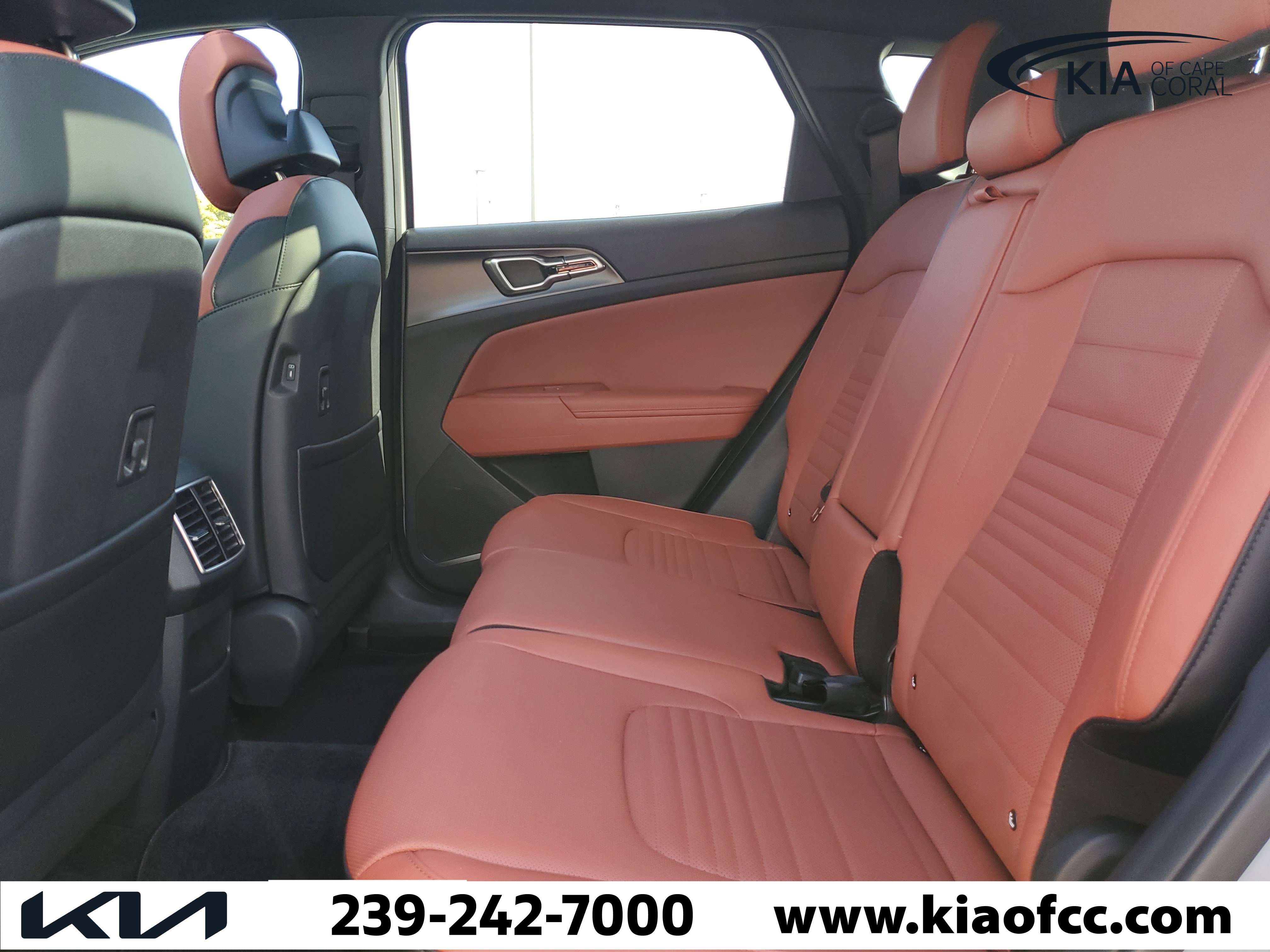 Certified 2026 Kia Sportage SX FWD image 10