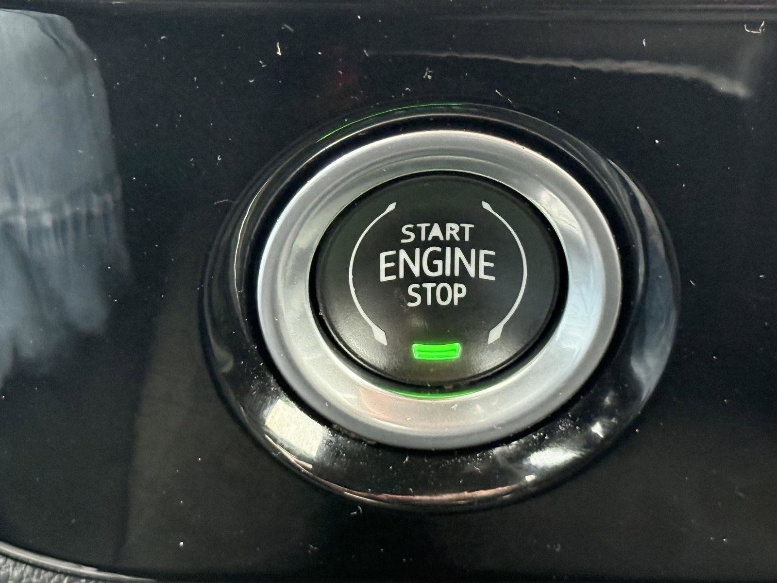 Used 2022 Chevrolet Silverado 1500 LT image 16