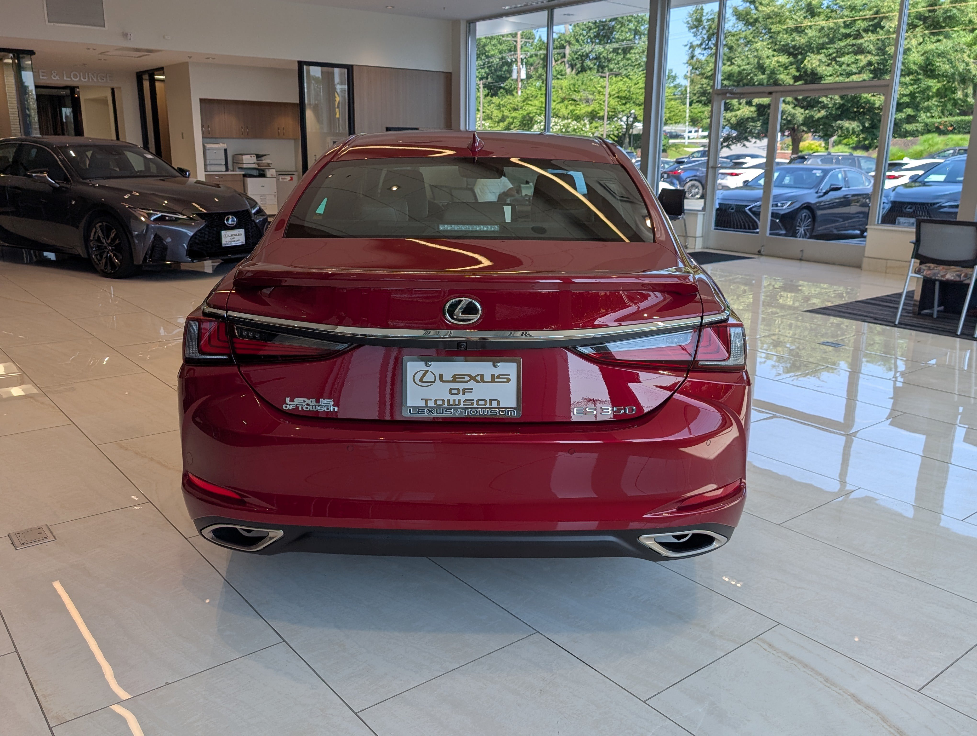 Certified 2025 Lexus ES 350 w/ Premium Package FWD image 4
