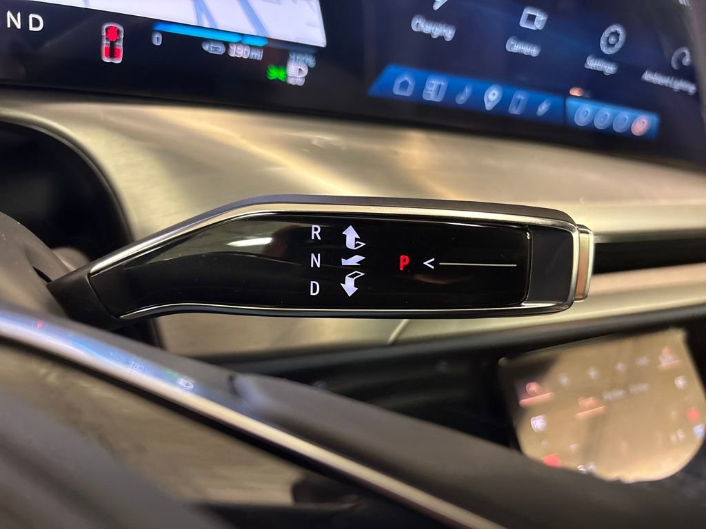 New 2026 Cadillac Vistiq Premium Luxury image 39