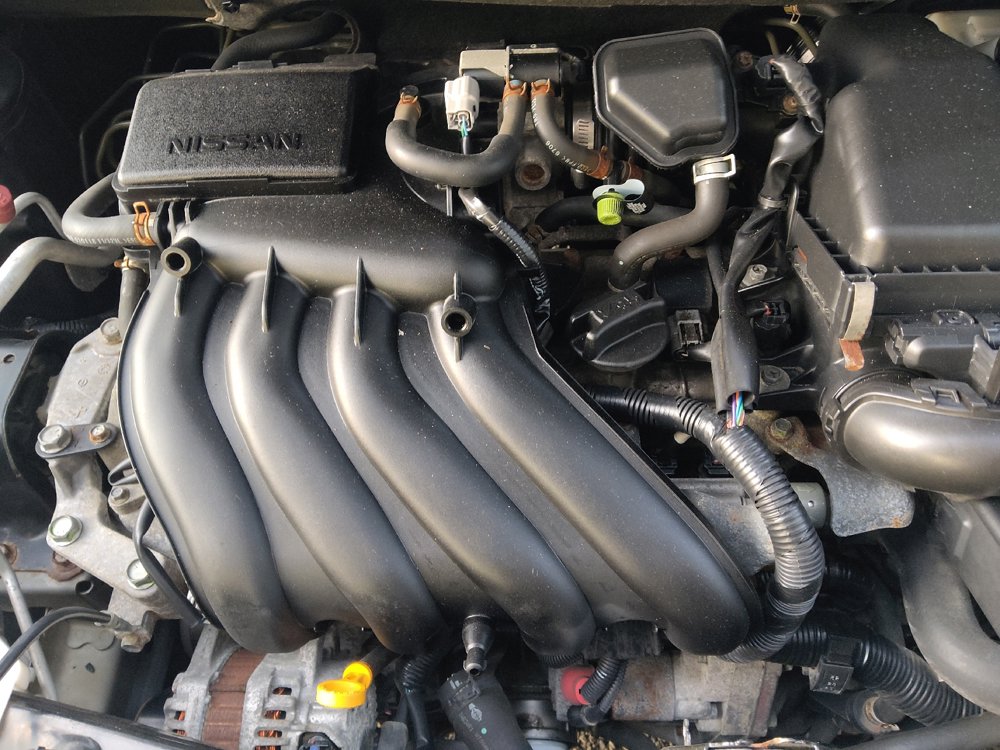 Used 2018 Nissan Versa SV FWD image 30