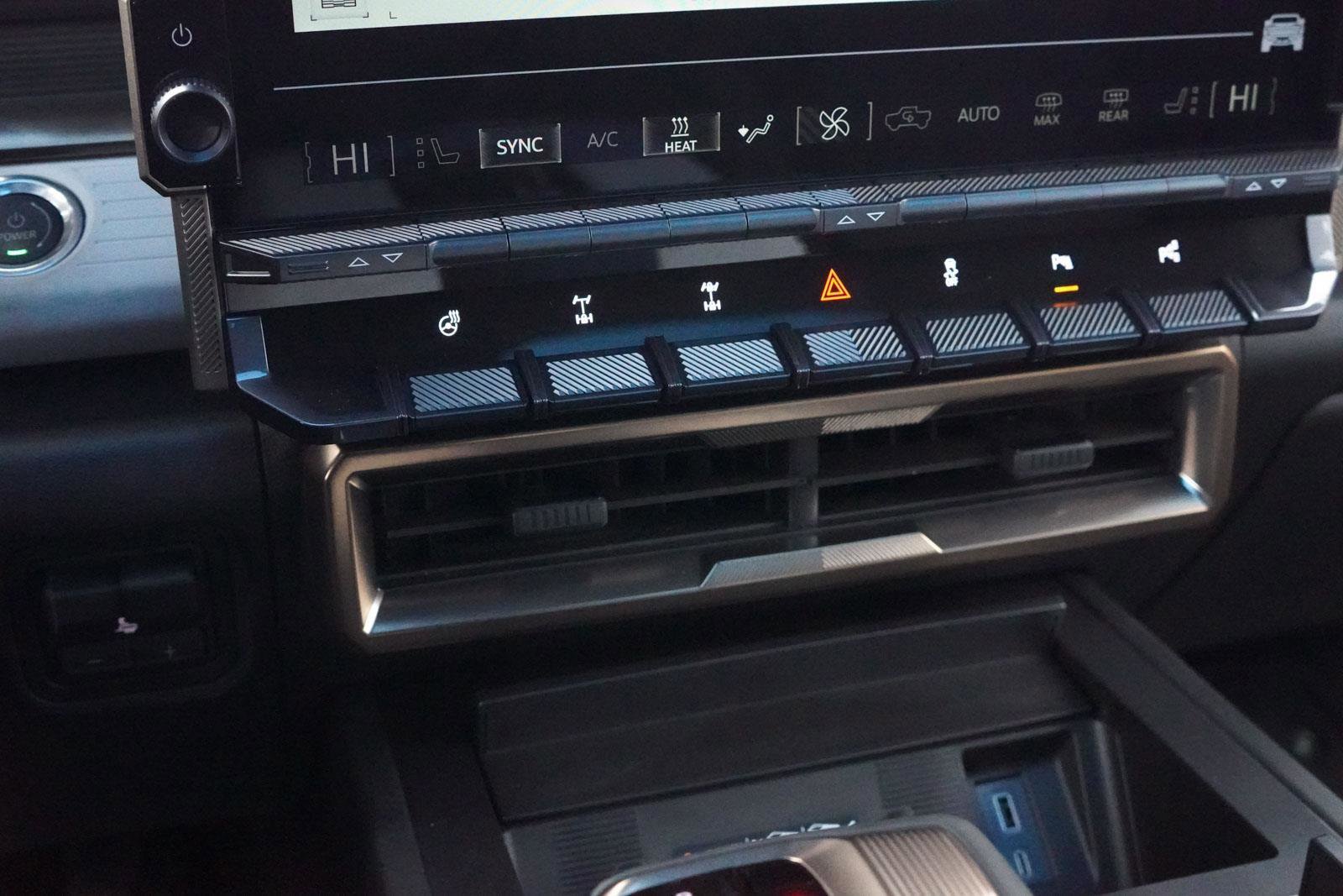 New 2024 GMC Hummer EV 2X w/ Extreme Off-Road Package image 22