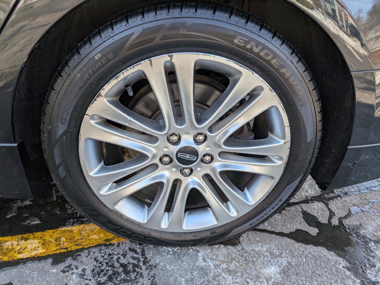 Used 2015 Lincoln MKZ AWD image 12