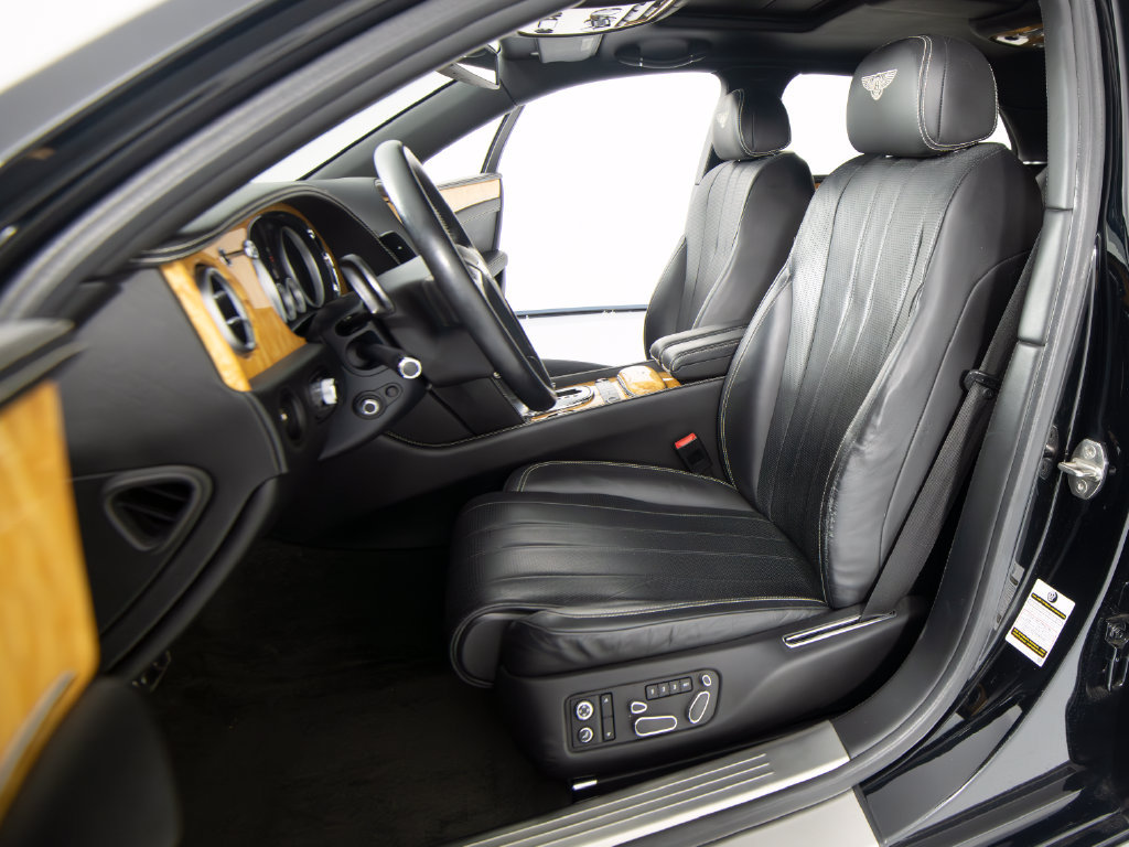 Used 2015 Bentley Flying Spur V8 AWD/4WD image 36