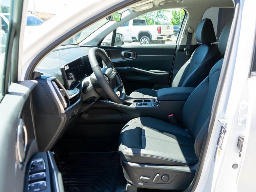 New 2026 Kia Sorento S AWD/4WD image 11