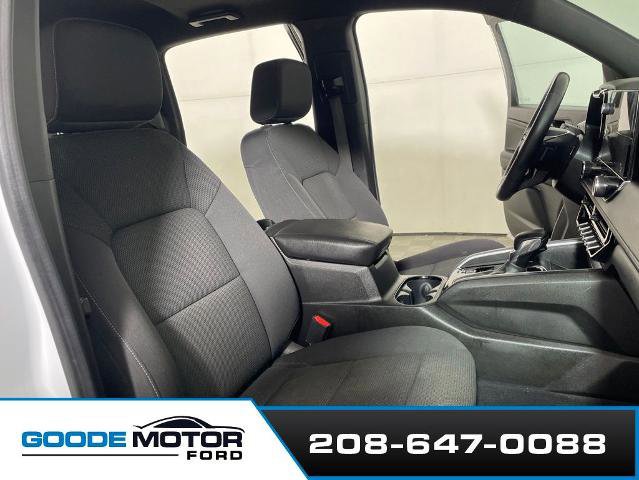 Used 2024 Chevrolet Colorado LT w/ LT Convenience Package II AWD/4WD image 24