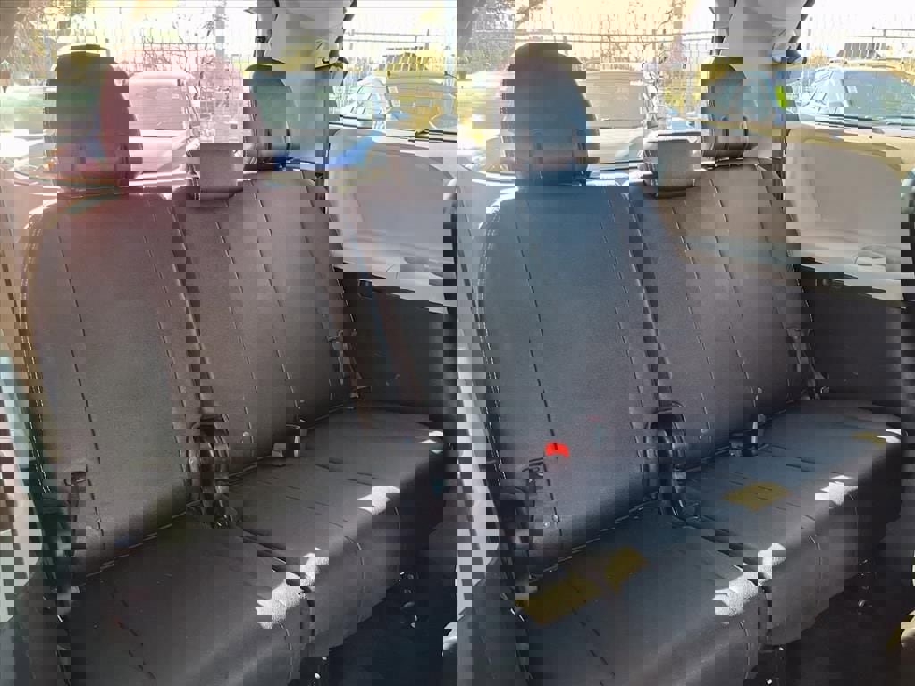 Used 2016 Toyota Sienna L image 24