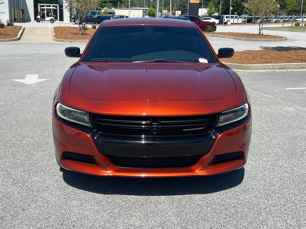 Used 2020 Dodge Charger SXT w/ Blacktop Package image 2